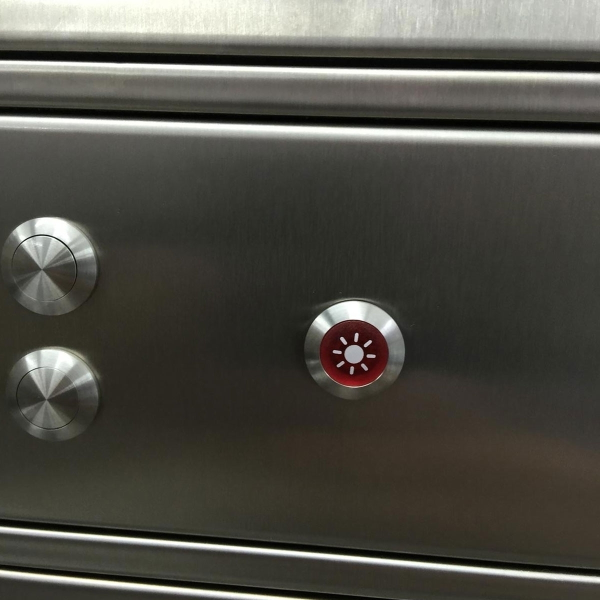 Cassetta postale da incasso BASIC Plus 382XU UP in 4 pezzi in acciaio inox con campanello e scomparto per giornali Cassetta postale da incasso BASIC Plus 382XU UP in 4 pezzi in acciaio inox con campanello e scomparto per giornali