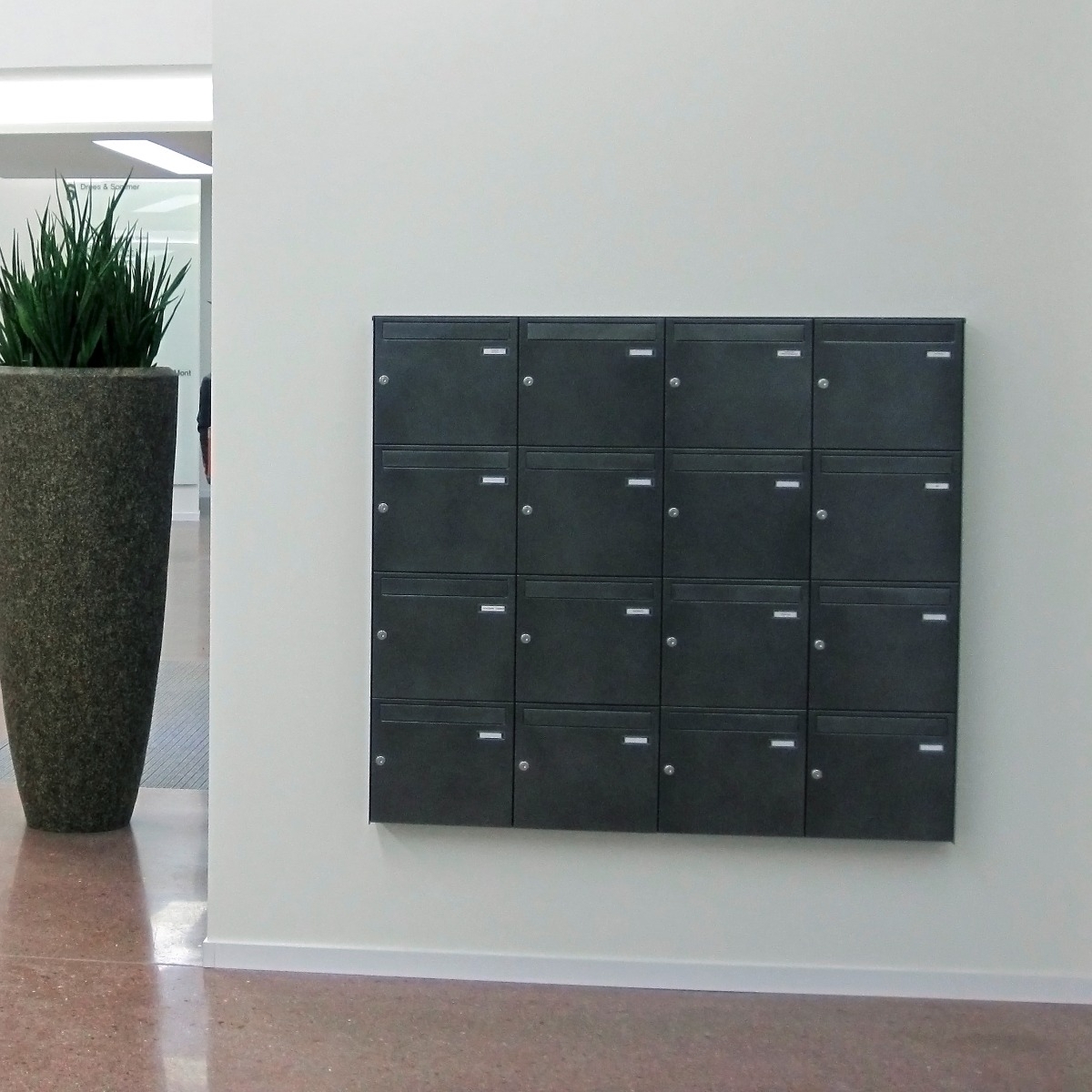Aufputz Briefkasten BASIC - Edelstahl V2A geschliffen - 370 x 440 x 160 Aufputz Briefkasten BASIC - Edelstahl V2A geschliffen - 370 x 440 x 160