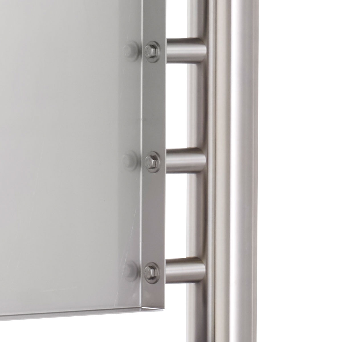 a3b03951a64d1d3ddafe7be0f2bfa6cc85dc0775 Schild freistehend BASIC 390ES - Edelstahl Standelemente - Edelstahlblech 800x457 einseitig