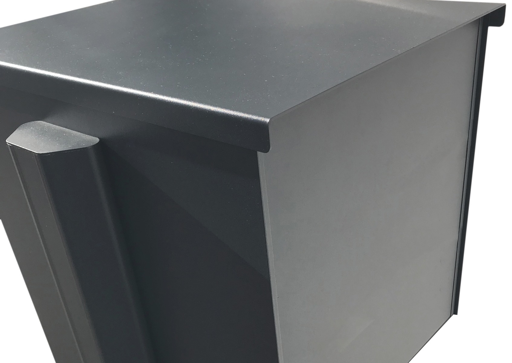 Großraumbriefkasten freistehend Design BASIC 380BP-550 ST-T mit Klingelkasten - RAL 7016 Anthrazit-Grau Großraumbriefkasten freistehend Design BASIC 380BP-550 ST-T mit Klingelkasten - RAL 7016 Anthrazit-Grau