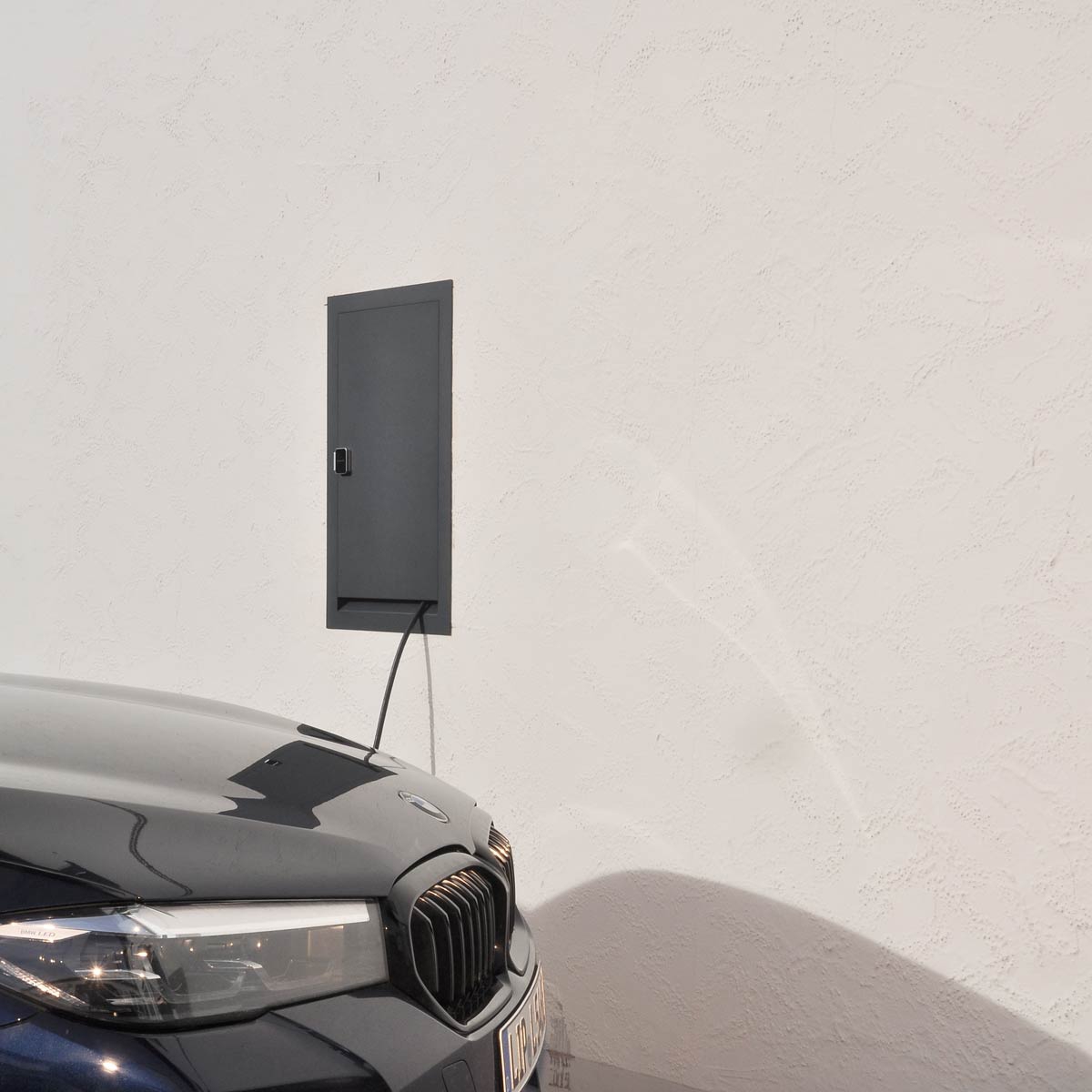 Wallbox Close BASIC Charge 1 - 11kW/16A con cable de carga tipo 2 Wallbox Close BASIC Charge 1 - 11kW/16A con cable de carga tipo 2