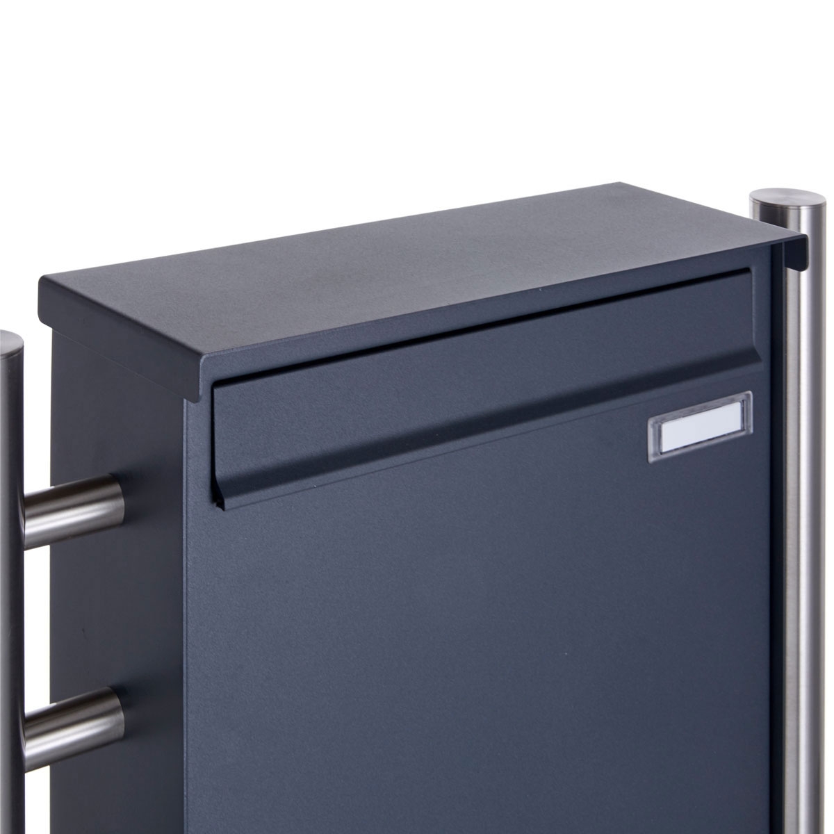 Zaunbriefkasten freistehend Design BASIC Plus 381XZ ST-R - RAL nach Wahl Zaunbriefkasten freistehend Design BASIC Plus 381XZ ST-R - RAL nach Wahl