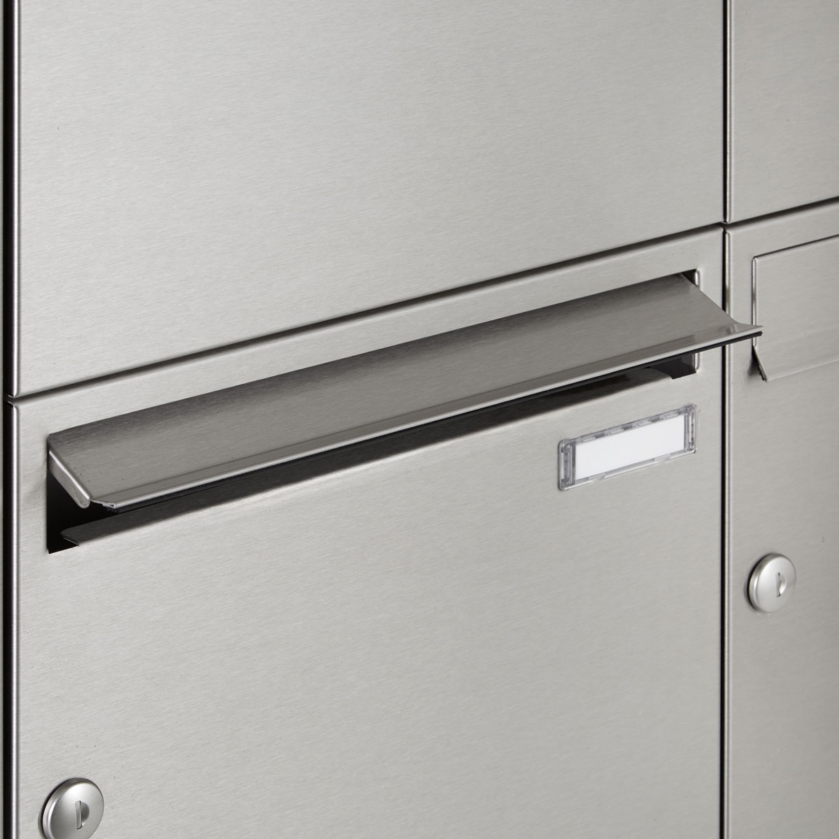 Cassetta per le lettere da appoggio in 2 pezzi in acciaio inox BASIC Plus 382XA AP - acciaio inox V2A lucido Cassetta per le lettere da appoggio in 2 pezzi in acciaio inox BASIC Plus 382XA AP - acciaio inox V2A lucido