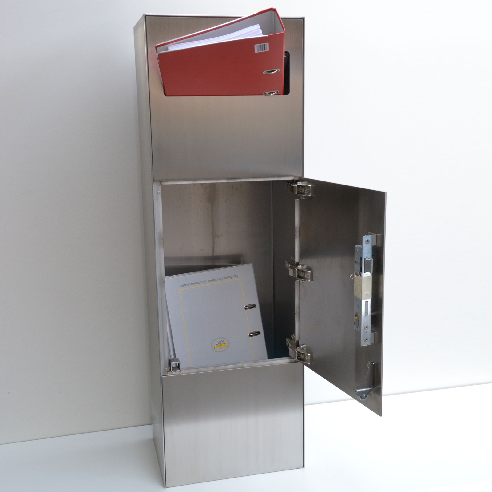 Security pedestal letterbox - A4 folder letterbox type 190 - polished stainless steel Security pedestal letterbox - A4 folder letterbox type 190 - polished stainless steel