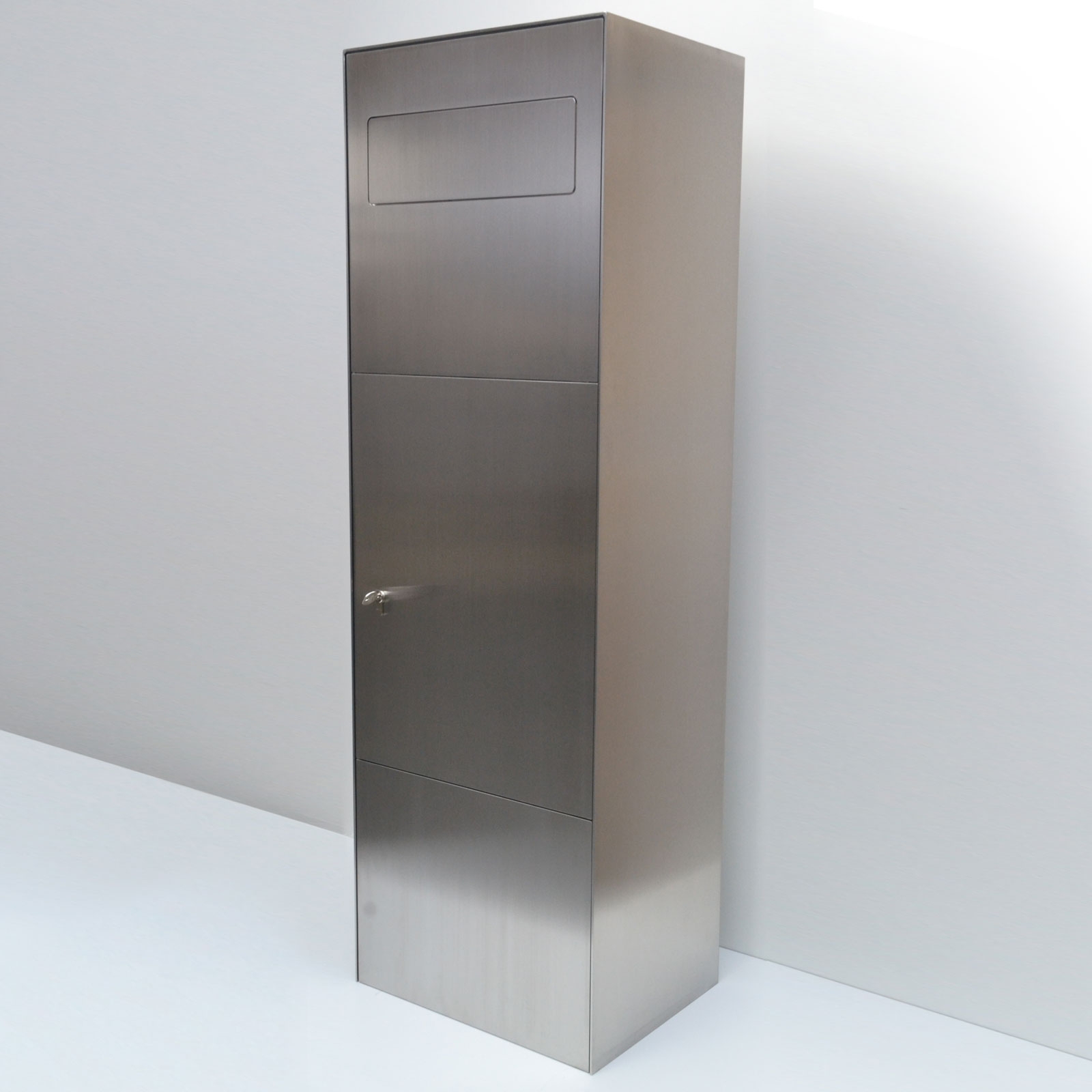 Security pedestal letterbox - A4 folder letterbox type 190 - polished stainless steel Security pedestal letterbox - A4 folder letterbox type 190 - polished stainless steel