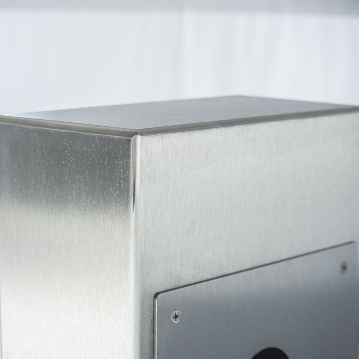 5b6bcb9fb10a090c029e06bc0e6a96c8c7d948f7 Designer doorbell stele - polished V2A stainless steel - 1 party - INDIVIDUAL