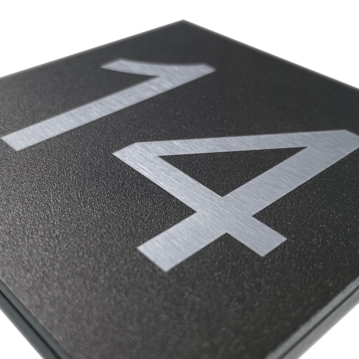 Design Unterputz Briefkasten GRIMM - Farbe nach Wahl - LOXONE Intercom/Code Touch 1x1 vorbereitet