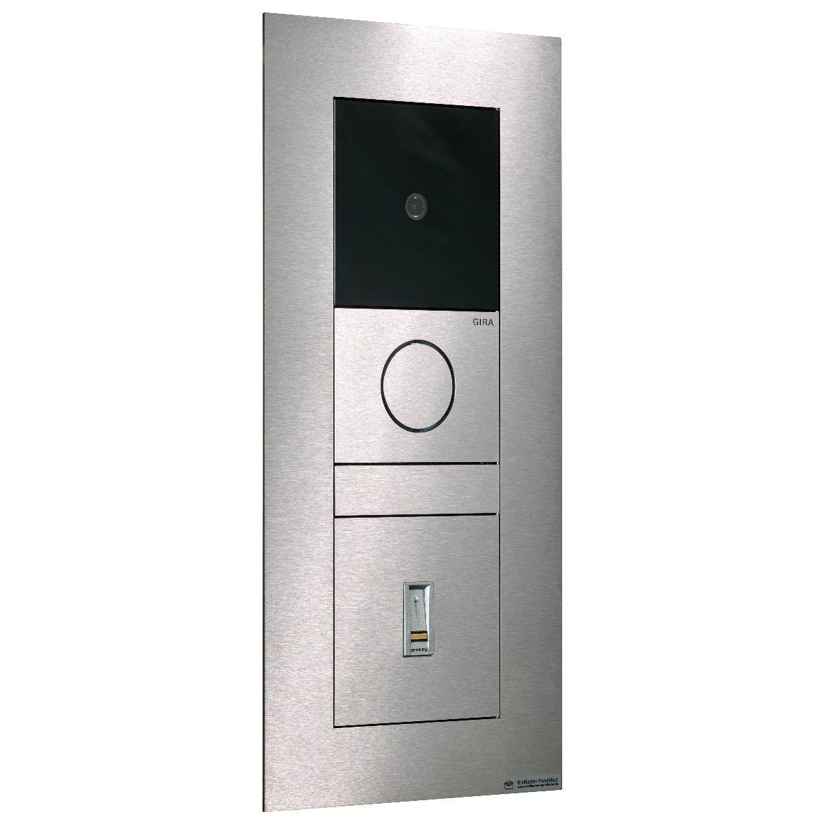 5adc29a4837761d6c302aca49bc040cf127e69e3 Stainless steel front panel for flush-mounted installation of GIRA System 106 - 3-gang prepared - Vertical