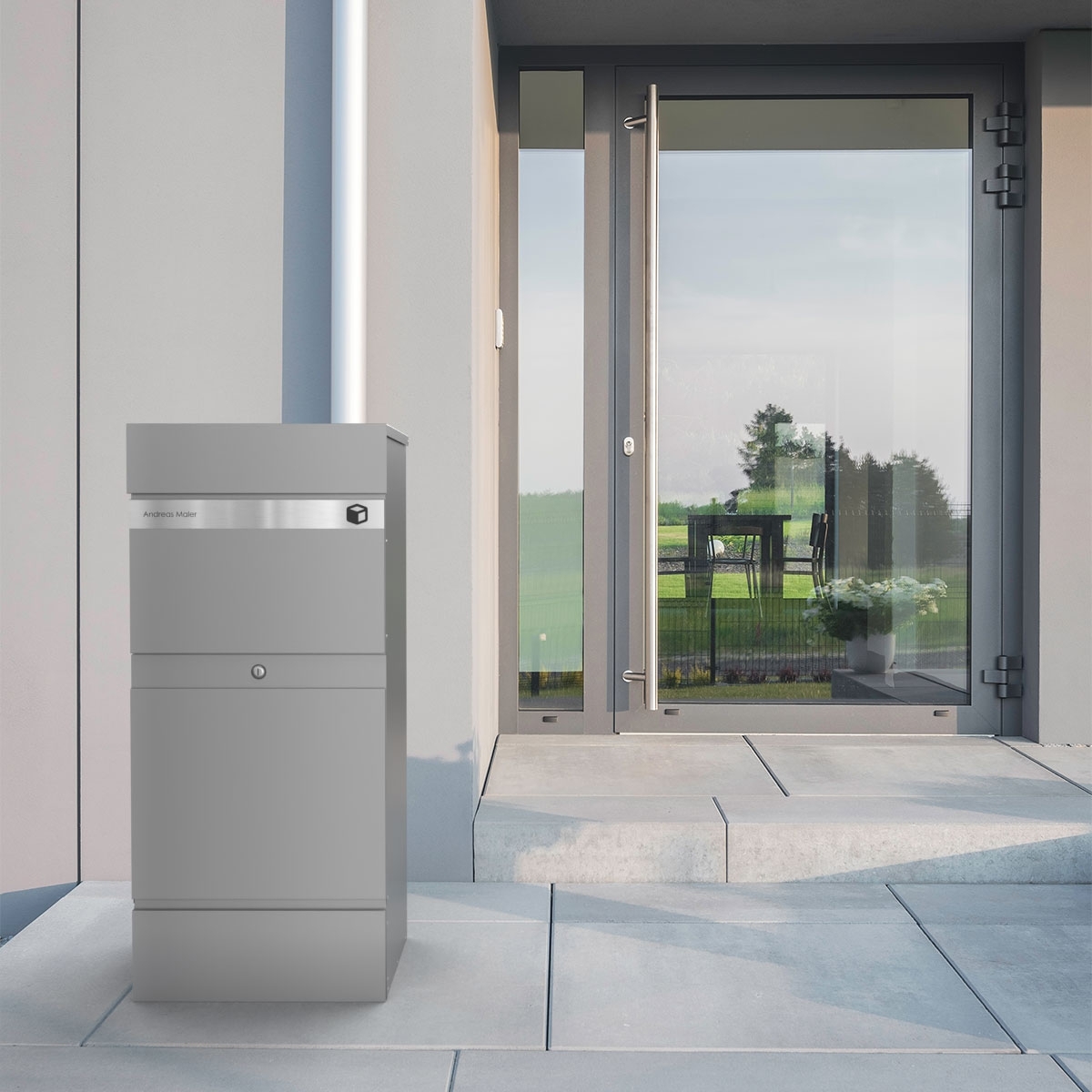Standbriefkasten Paketbox KLEIST Edition - Design Elegance 2 - RAL 9016 verkehrsweiß Standbriefkasten Paketbox KLEIST Edition - Design Elegance 2 - RAL 9016 verkehrsweiß