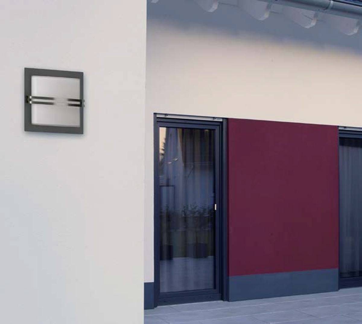 368ac2322463fa5eaff9986a935649e137e2dcb1 PREMIUM wall light with motion detector 165x330 powder-coated