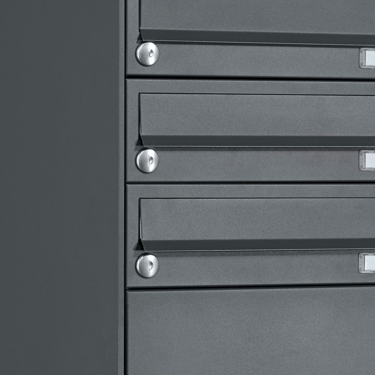 3 letterbox pedestal BASIC Plus 864X with parcel compartment 550x370 & bell box - RAL of your choice 3 letterbox pedestal BASIC Plus 864X with parcel compartment 550x370 & bell box - RAL of your choice